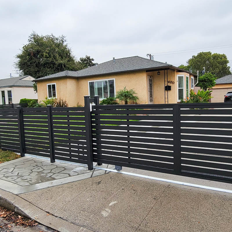 Aluminum gate by LA Fence Craft