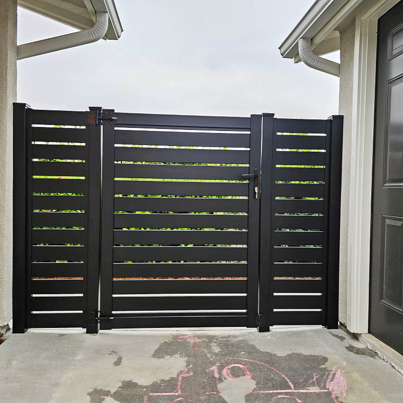 Aluminum gate by LA Fence Craft