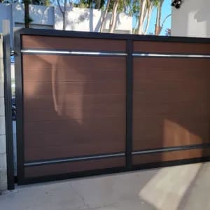 Composite gate by LA Fence Craft