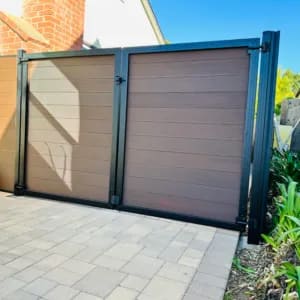 Composite gate by LA Fence Craft