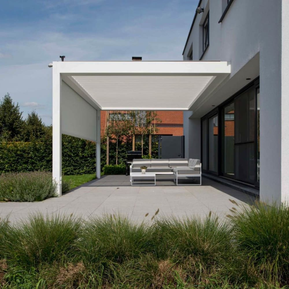Aluminum patio cover by LA Fence Craft