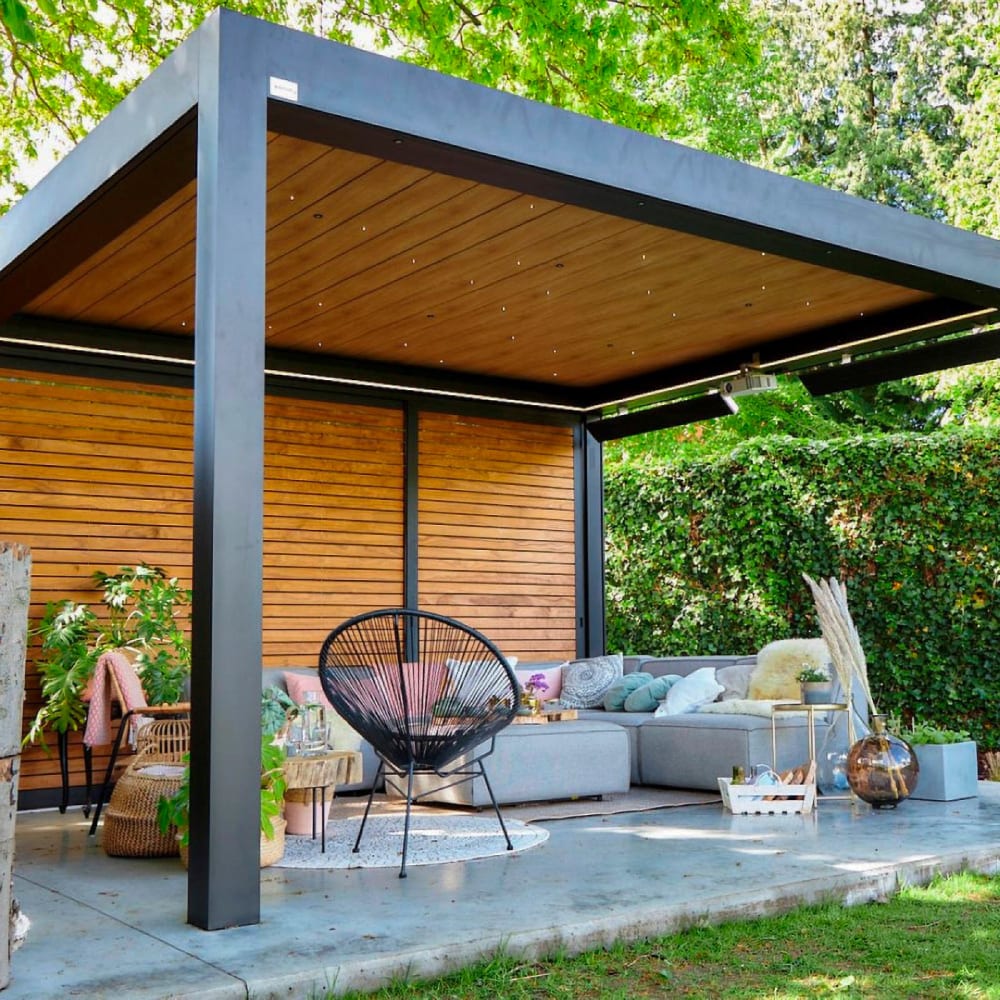 Aluminum patio cover by LA Fence Craft