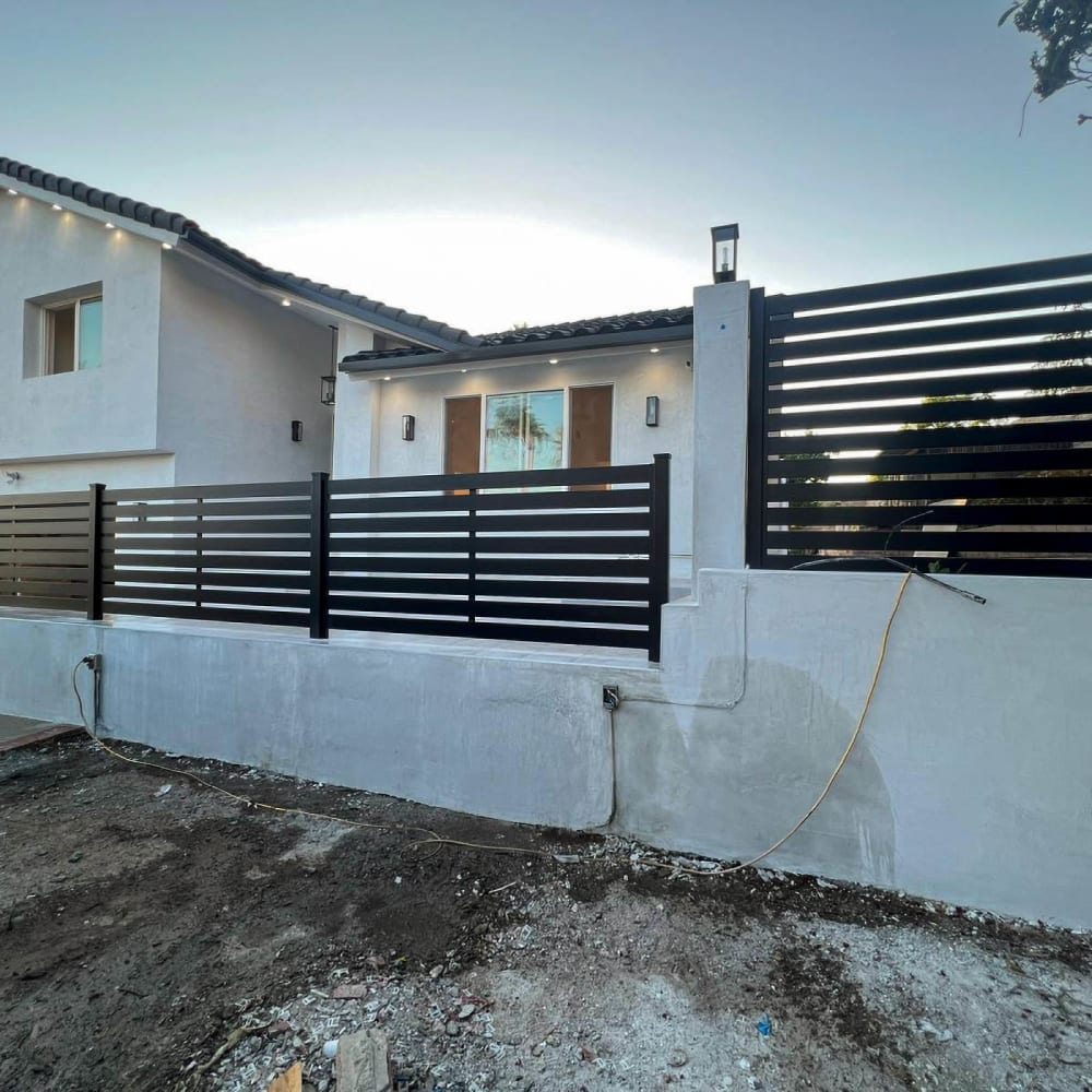 Aluminum railing by LA Fence Craft