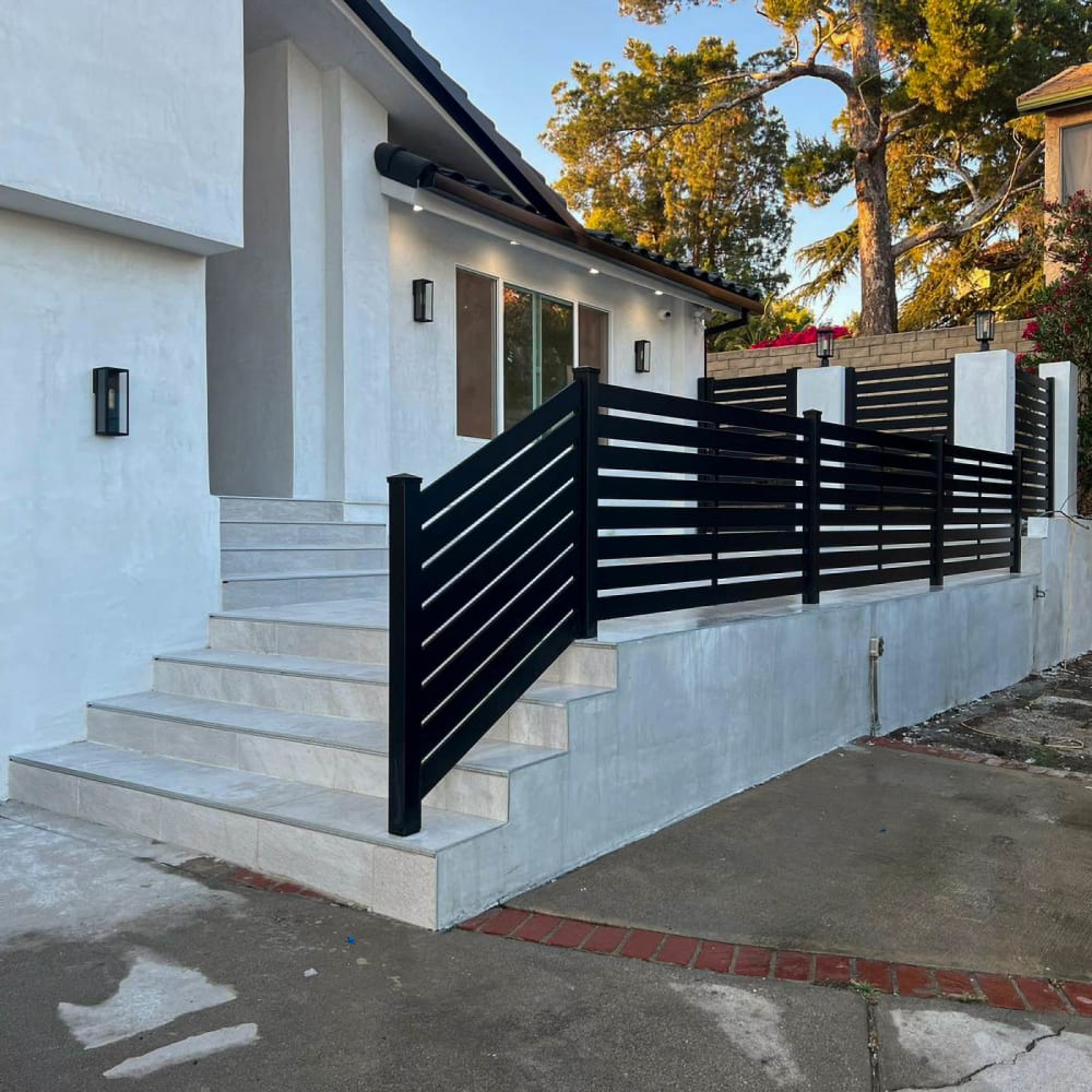 Aluminum railing by LA Fence Craft