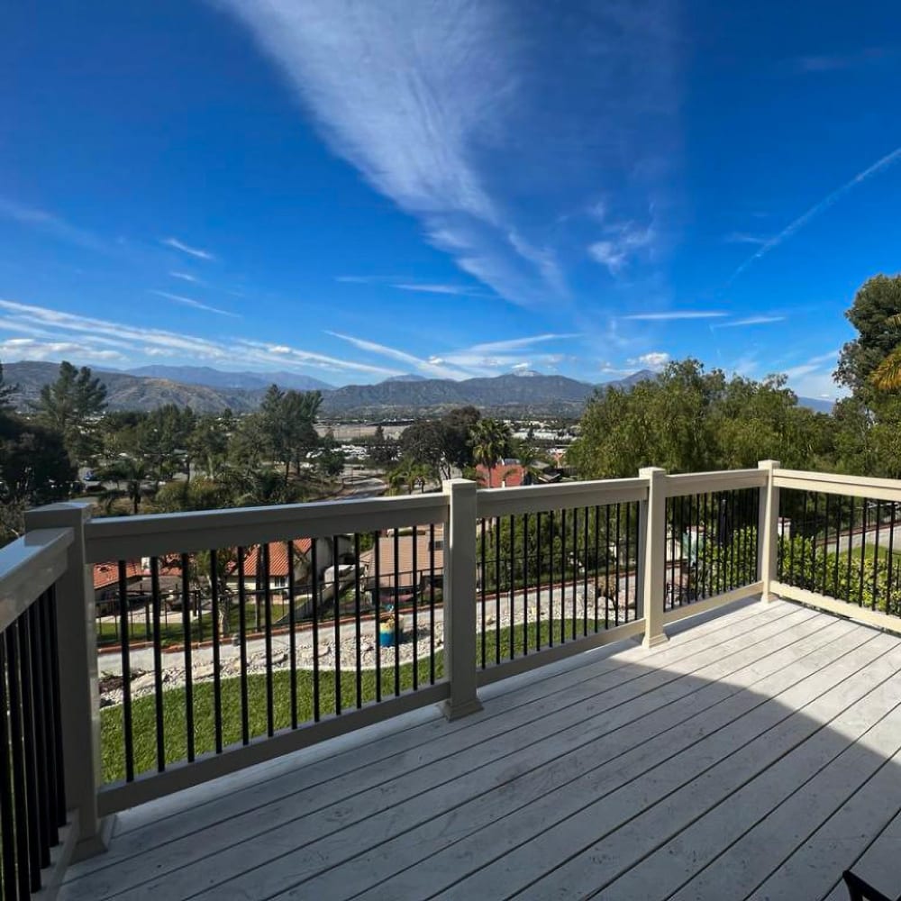 Vinyl railing by LA Fence Craft