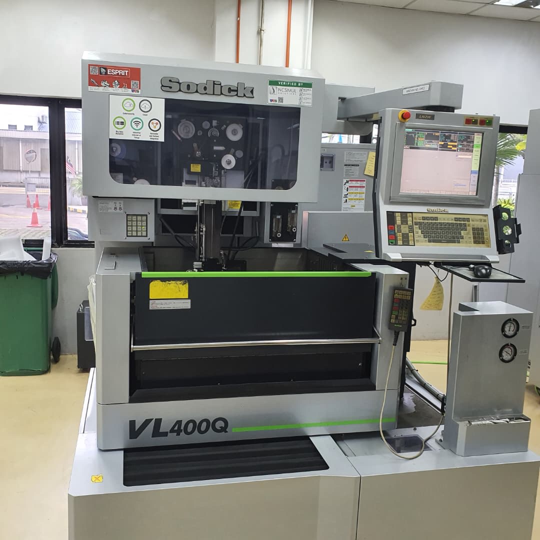 Sodick VL400Q wire cut EDM machine