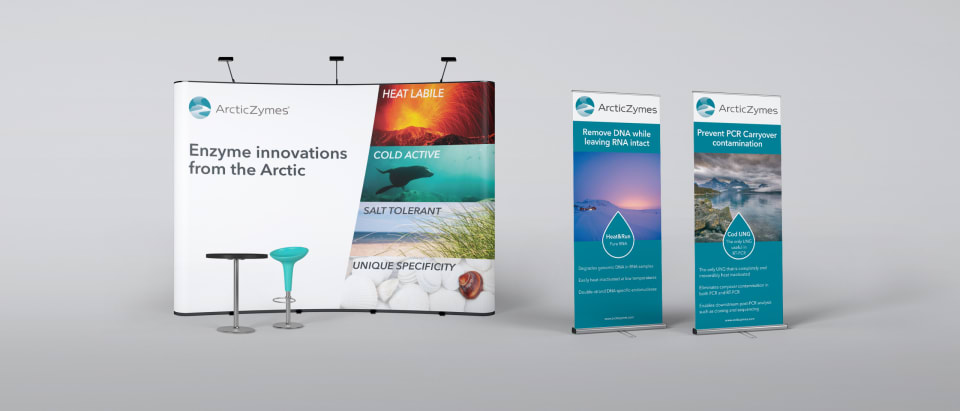 Exhibition stand and rollups