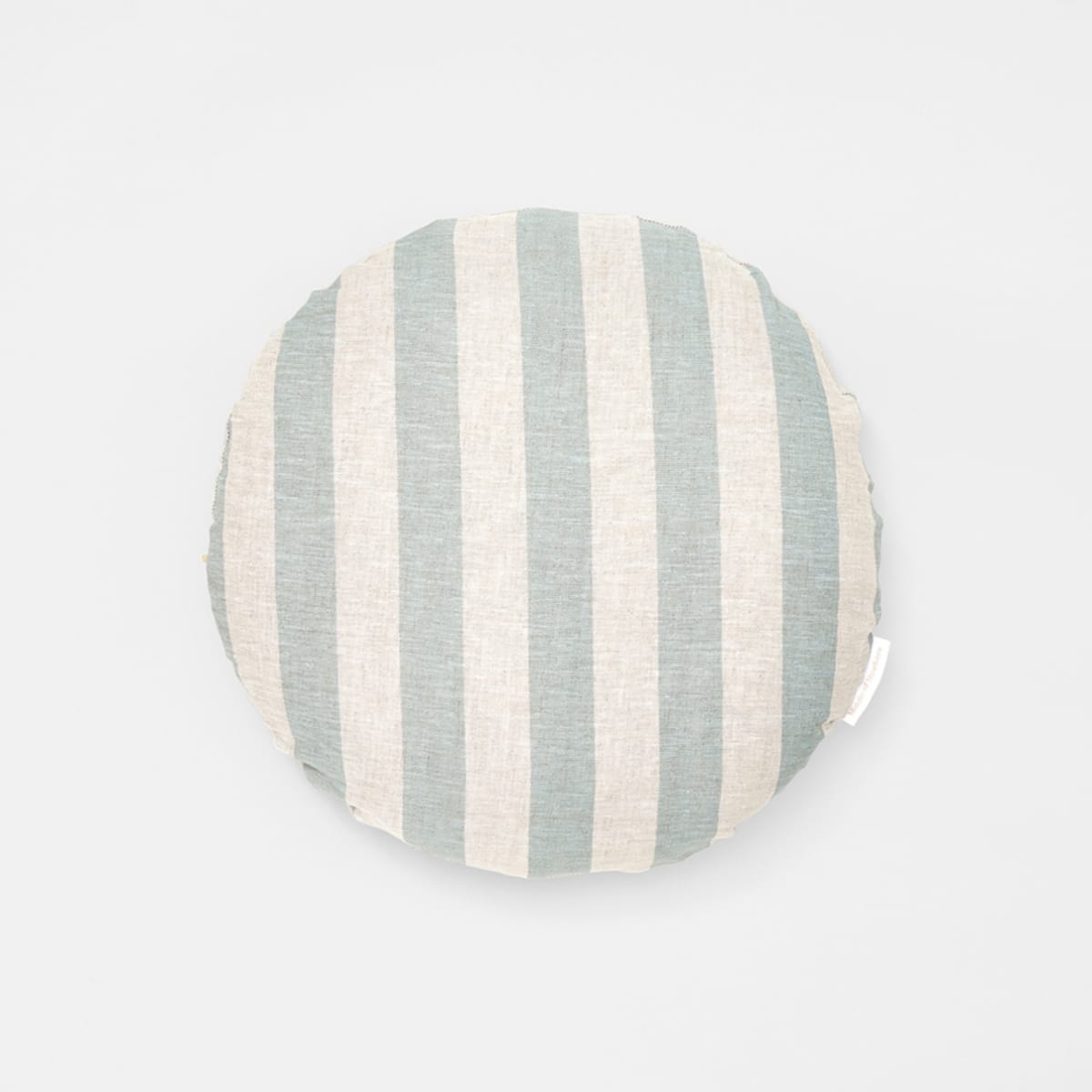 grey round cushion