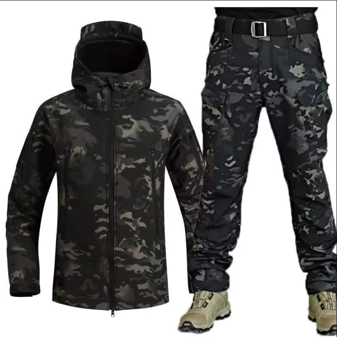 Men’s Water-Resistant Fleece-Lined Softshell Tactical Suit (Jacket & Pants Set)