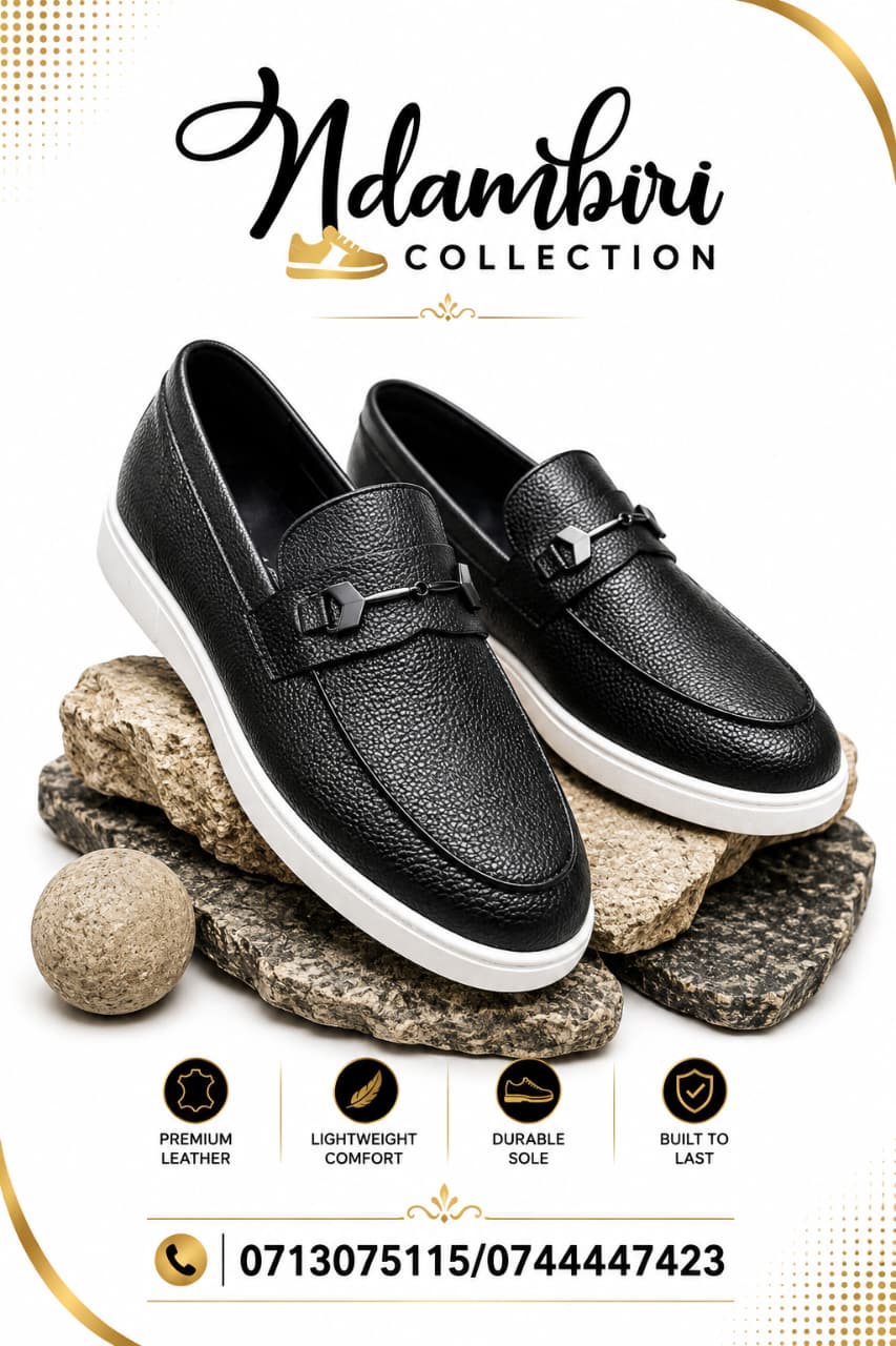 Men’s Geometric Hardware Pebbled Leather Loafers