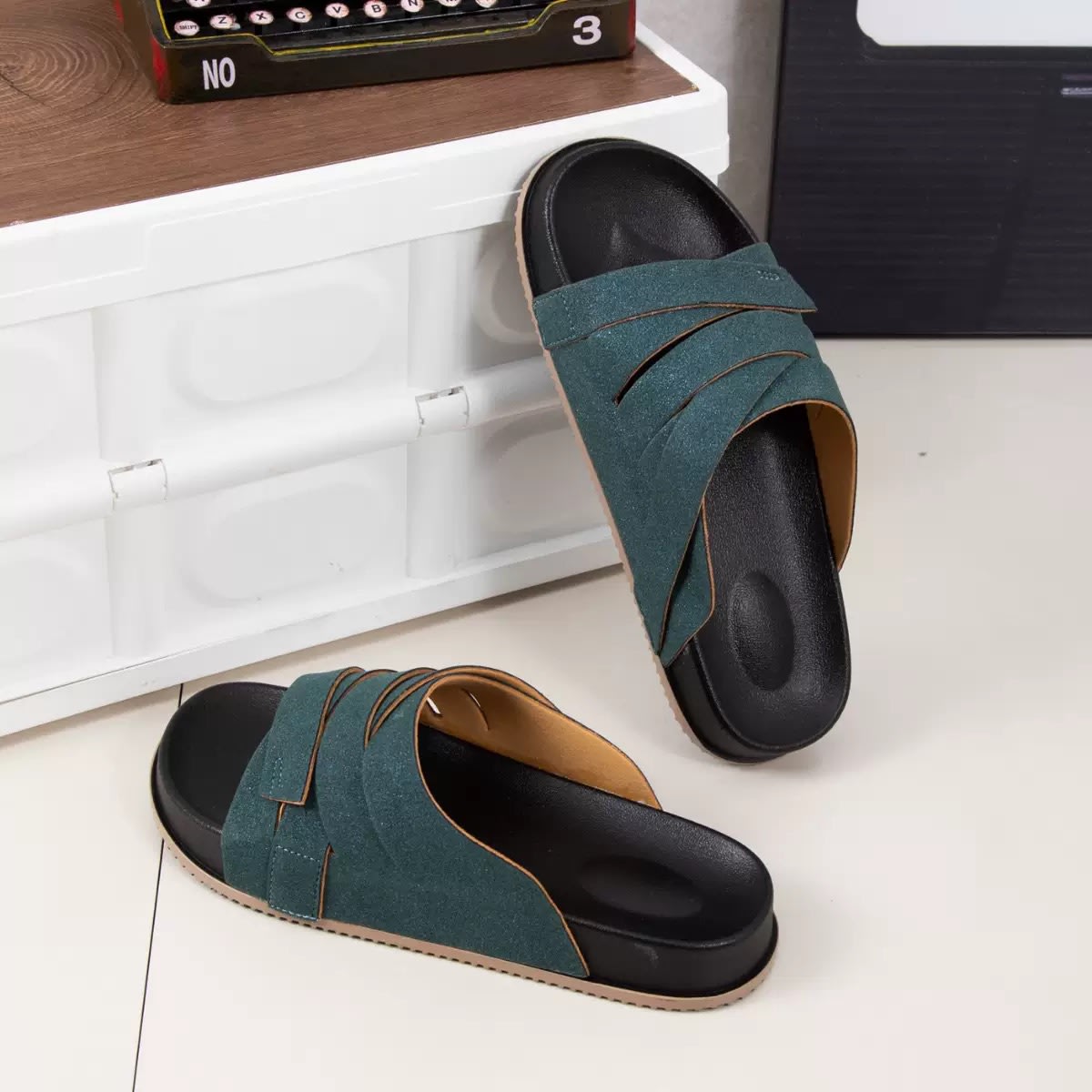 Five Belt Slide Blue