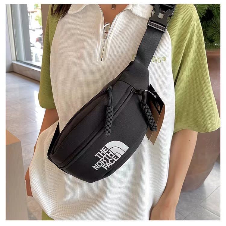 The Northface Chest Bag - Black
