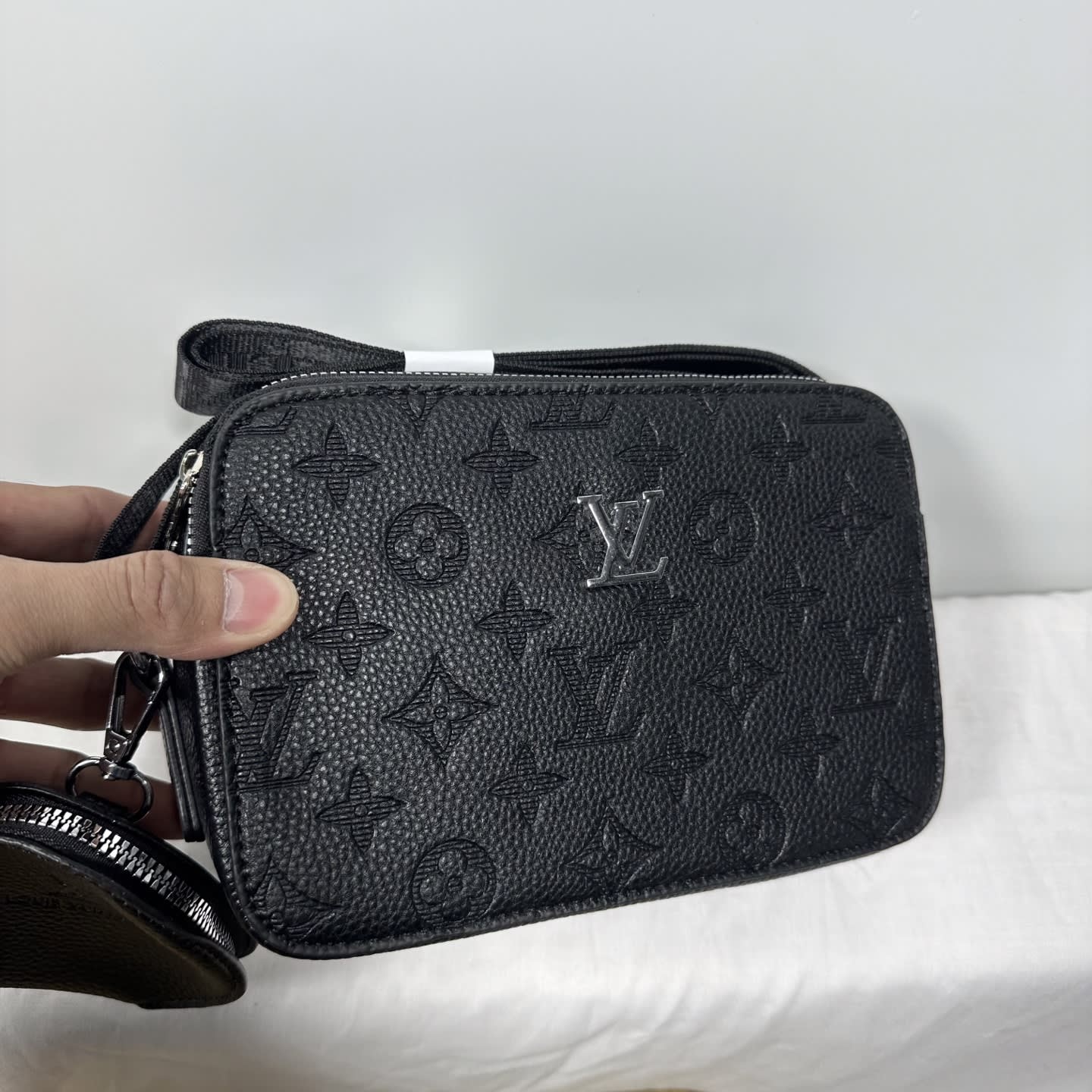LV Box Type Side Bag - Black thumbnail 1