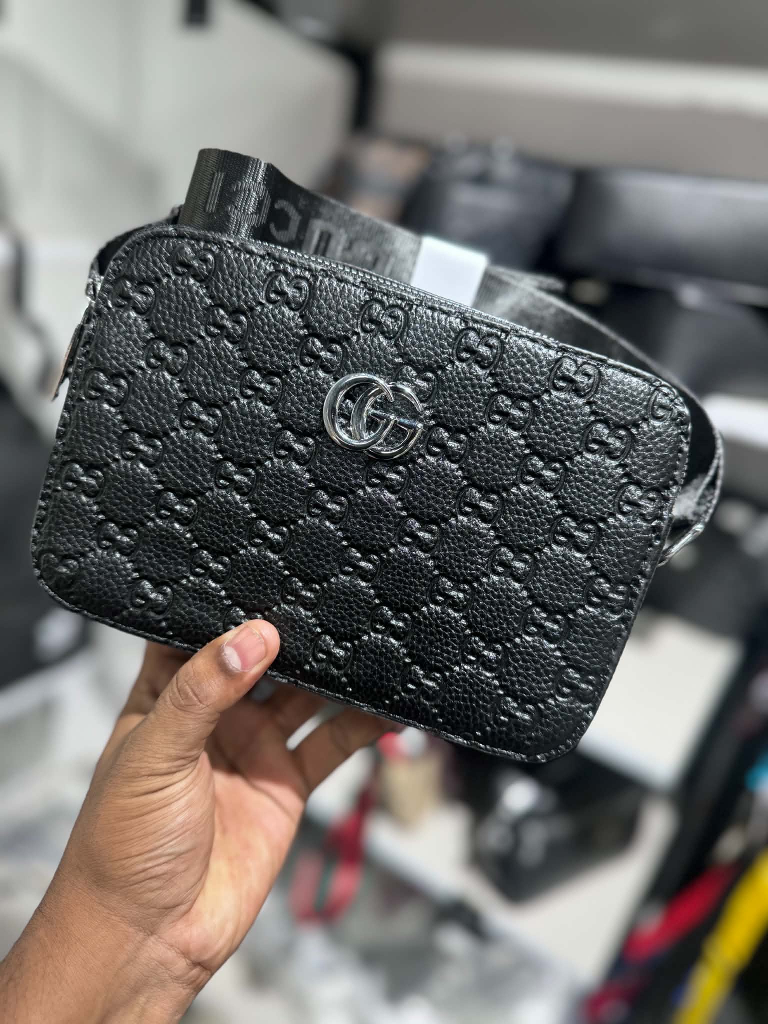 Gucci Box Type Side Bag - Black