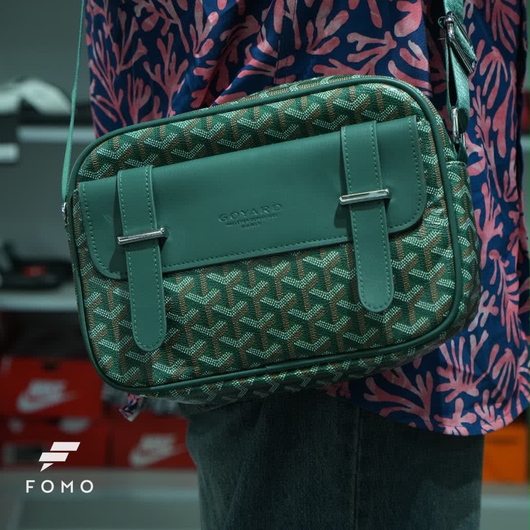 Goyard Medium Side Bag - Green thumbnail 1