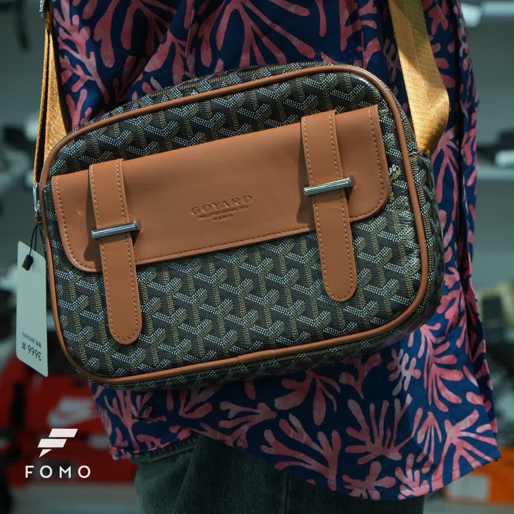 Goyard Medium Side Bag - Brown thumbnail 1