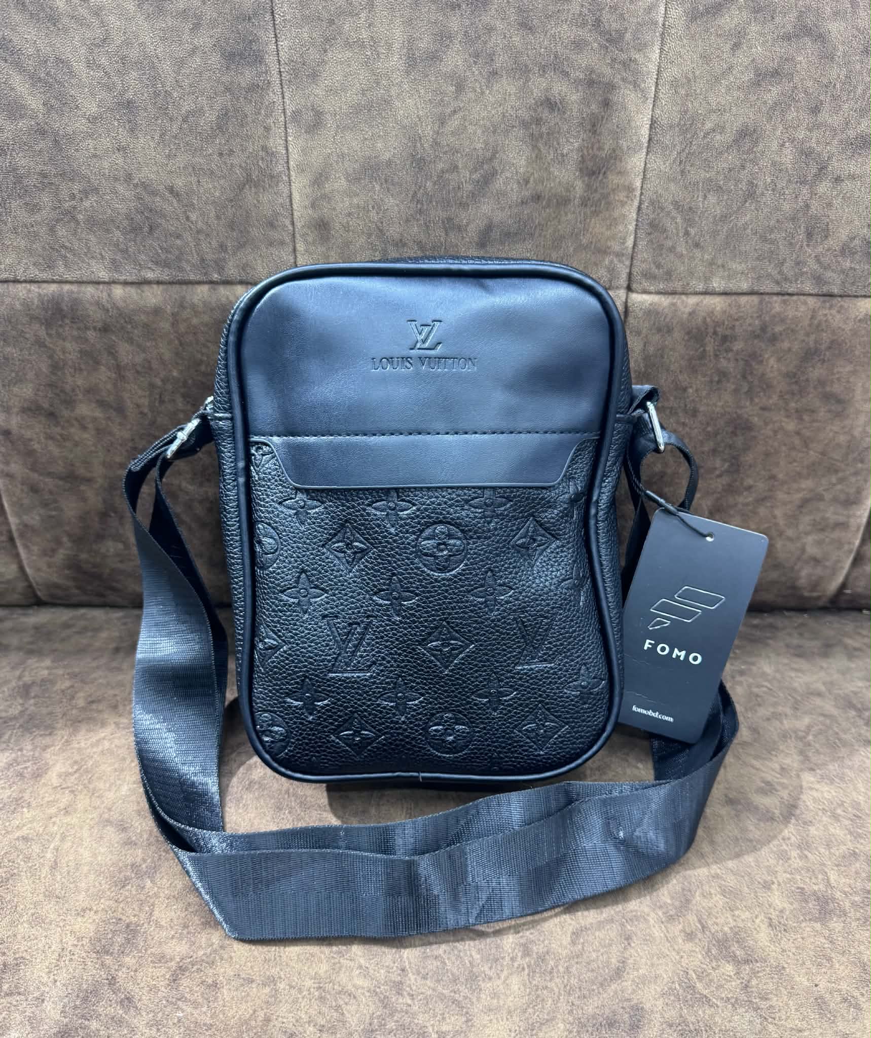 LV Side Bag - Black thumbnail 1