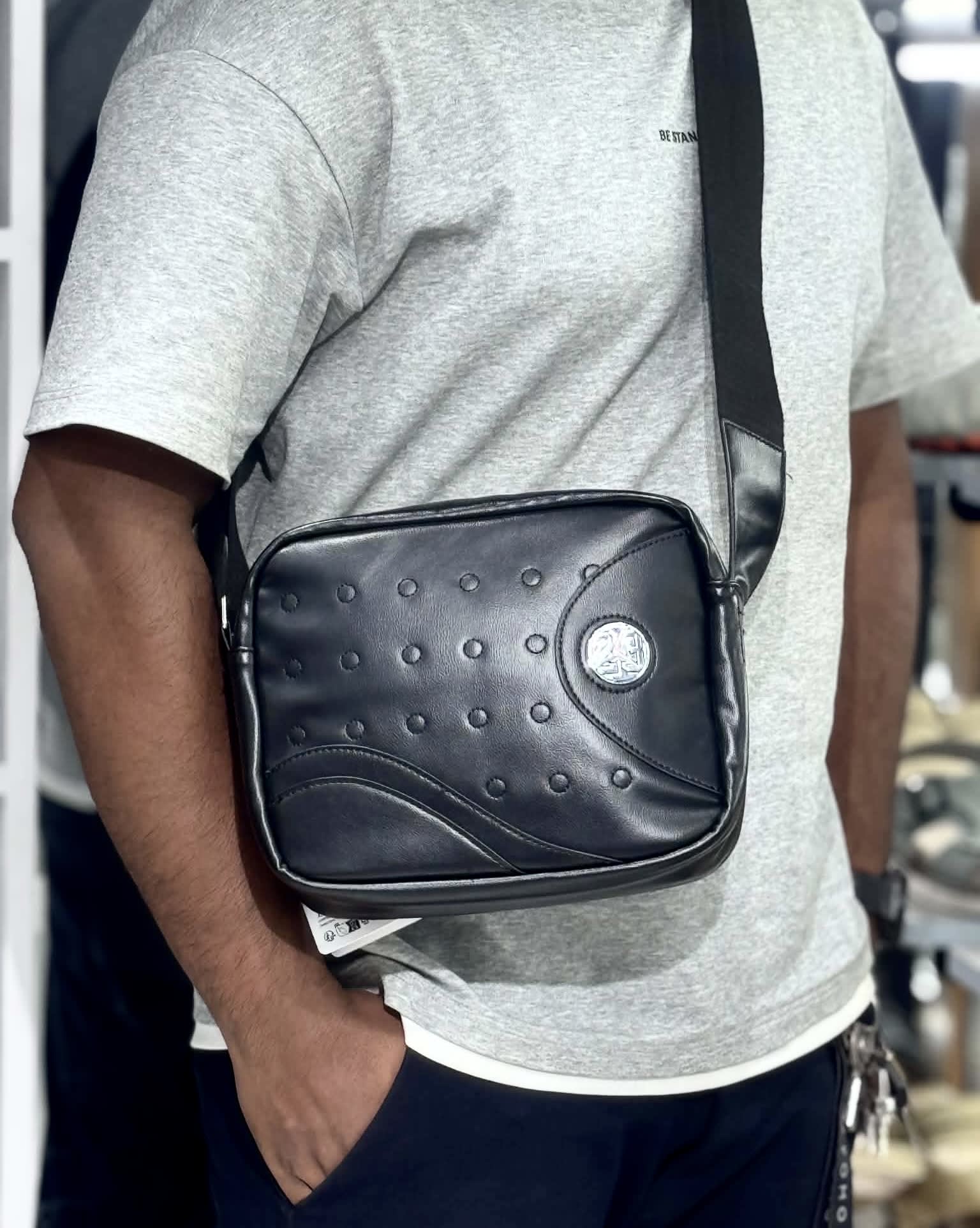 Jordan Premium Side Bag thumbnail 1