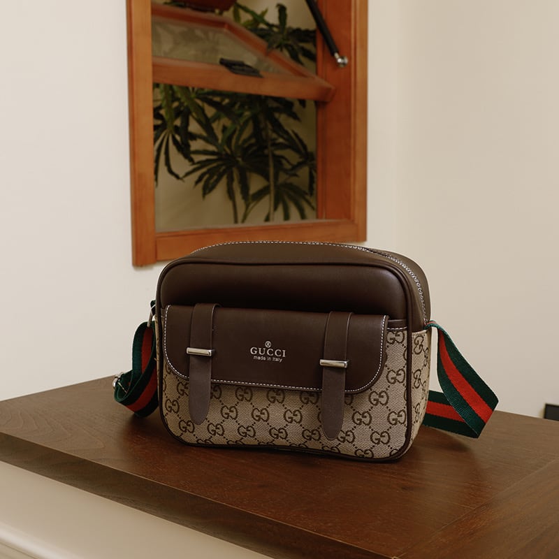Gucci Fabric Side Bag - Brown 
