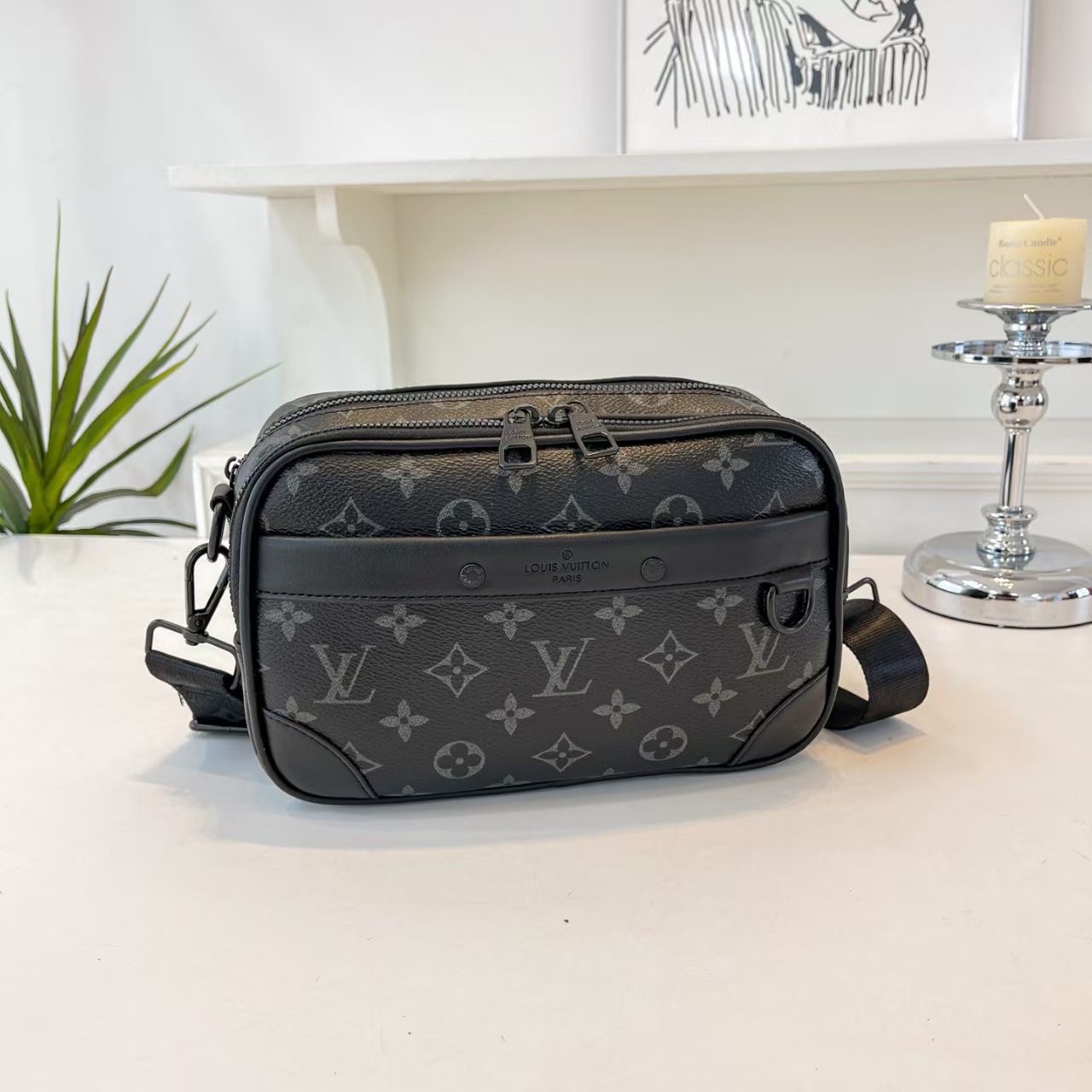 Louis Vuitton Alpha Wearable Wallet thumbnail 2