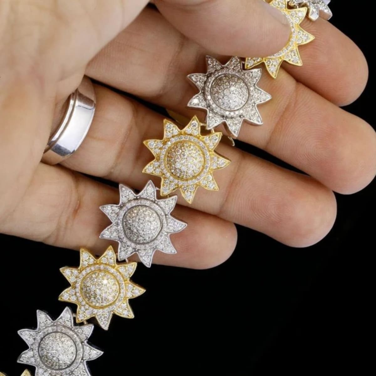 Stylish Star Shape Round Cut Moissanite Bracelets view 4