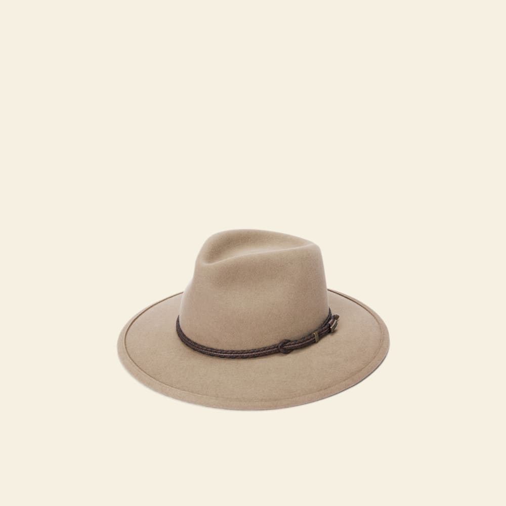Traveller Akubra | R.M.Williams Hats | R.M.Williams® United 