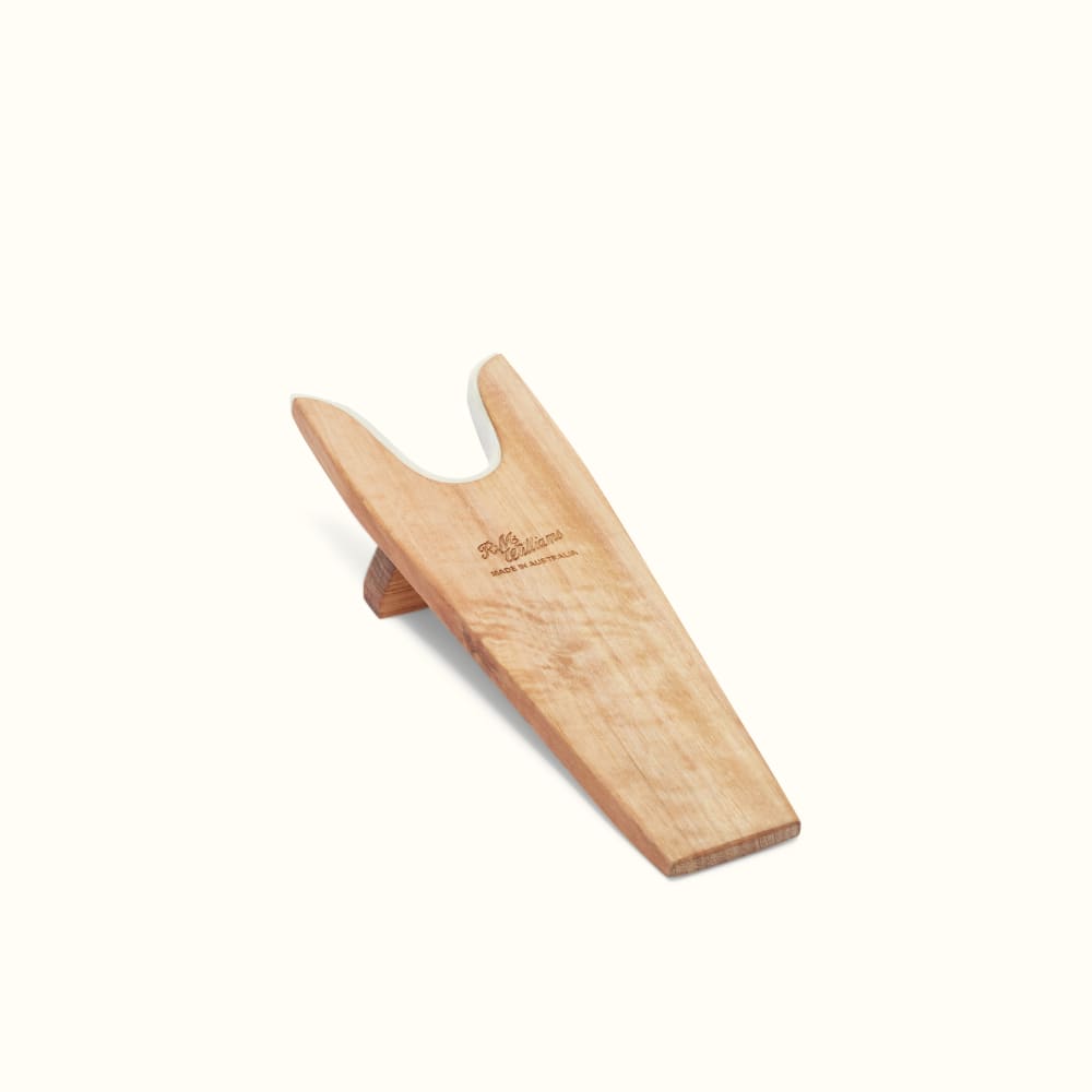 Oak boot jack top