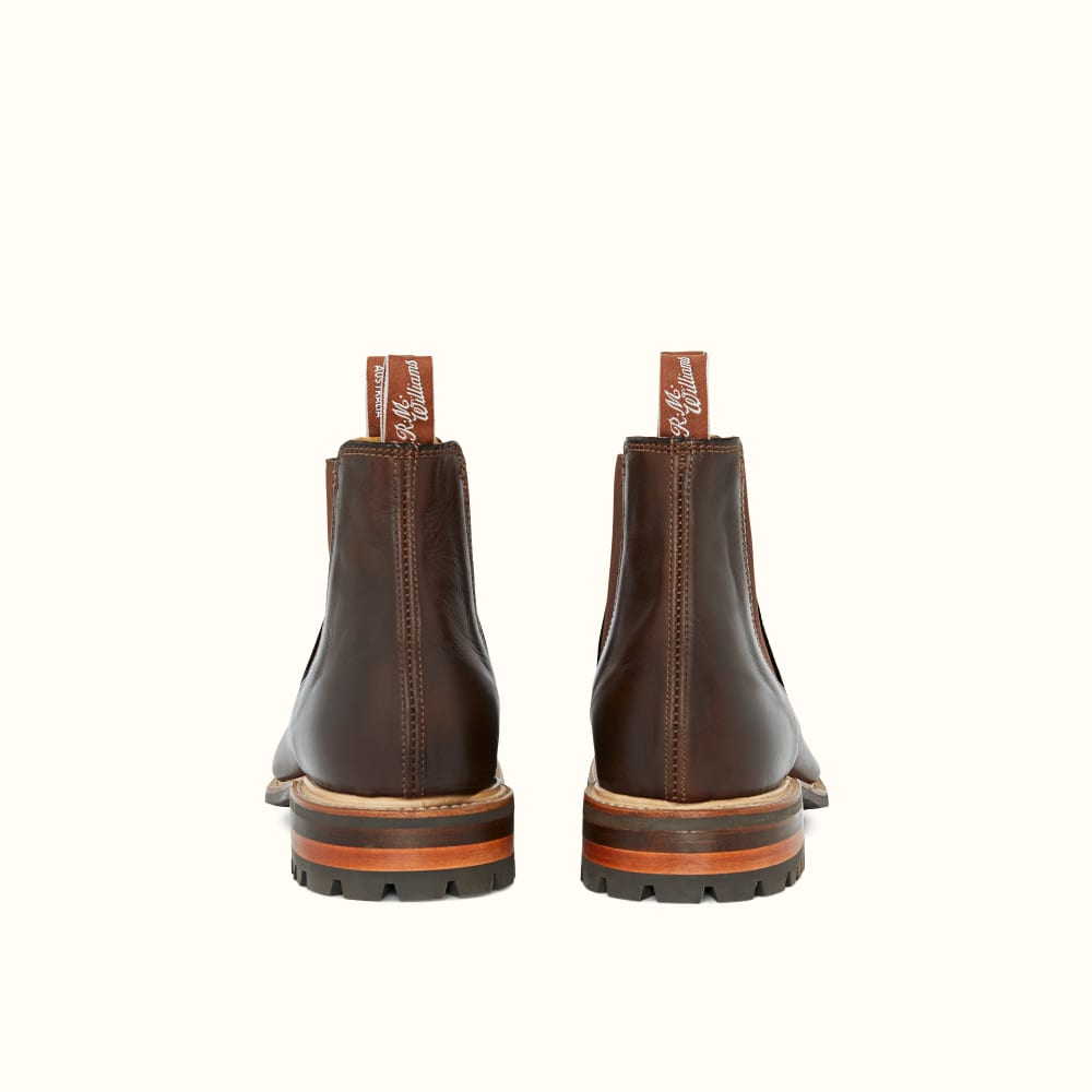 Chelsea boot commando sole 2025
