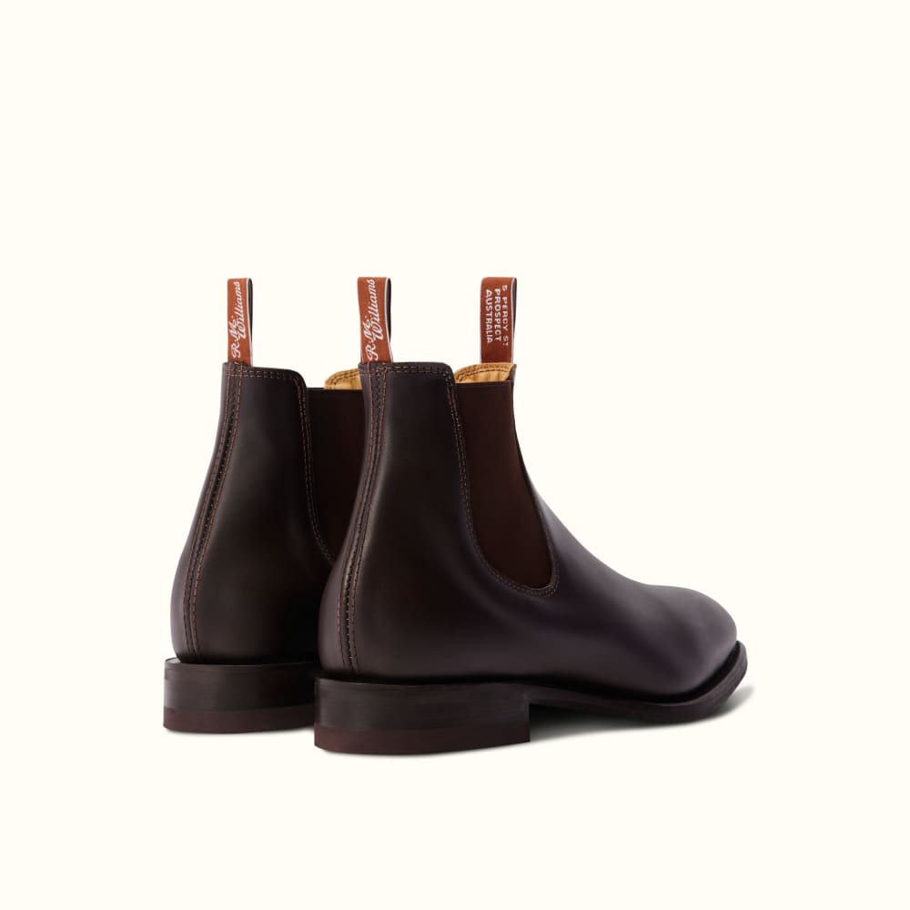 Chestnut Dynamic Flex Craftsman Boots, R.M.Williams Chelsea Boots