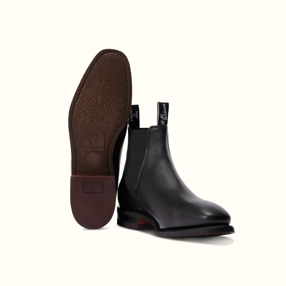 File:Black RM Williams comfort craftsman boots - front and side