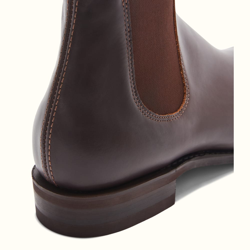 R.M. Williams Comfort Craftsman Chelsea Boot - Rum - G - Wide - 6