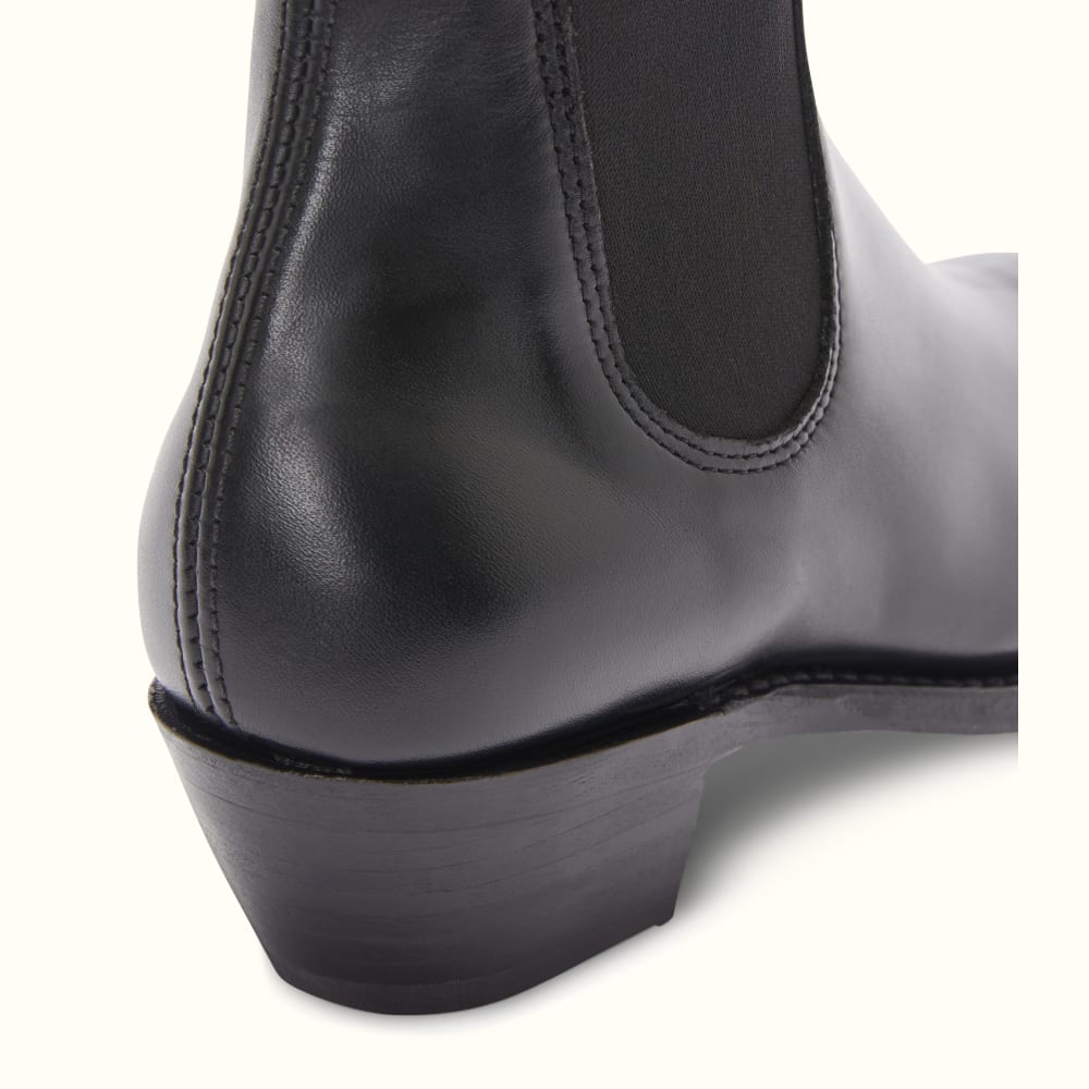 R.M. Williams Adelaide Boots in Black Suede - The Ben Silver