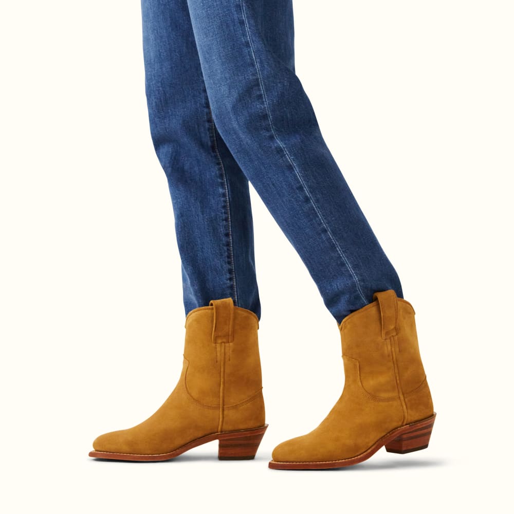 Genuine blue suede women's boots? : r/RMWilliams