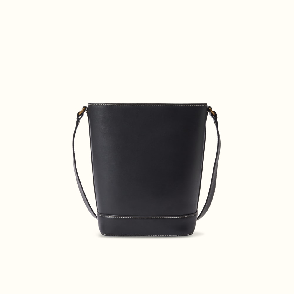 Bucket in new arrivals a bag