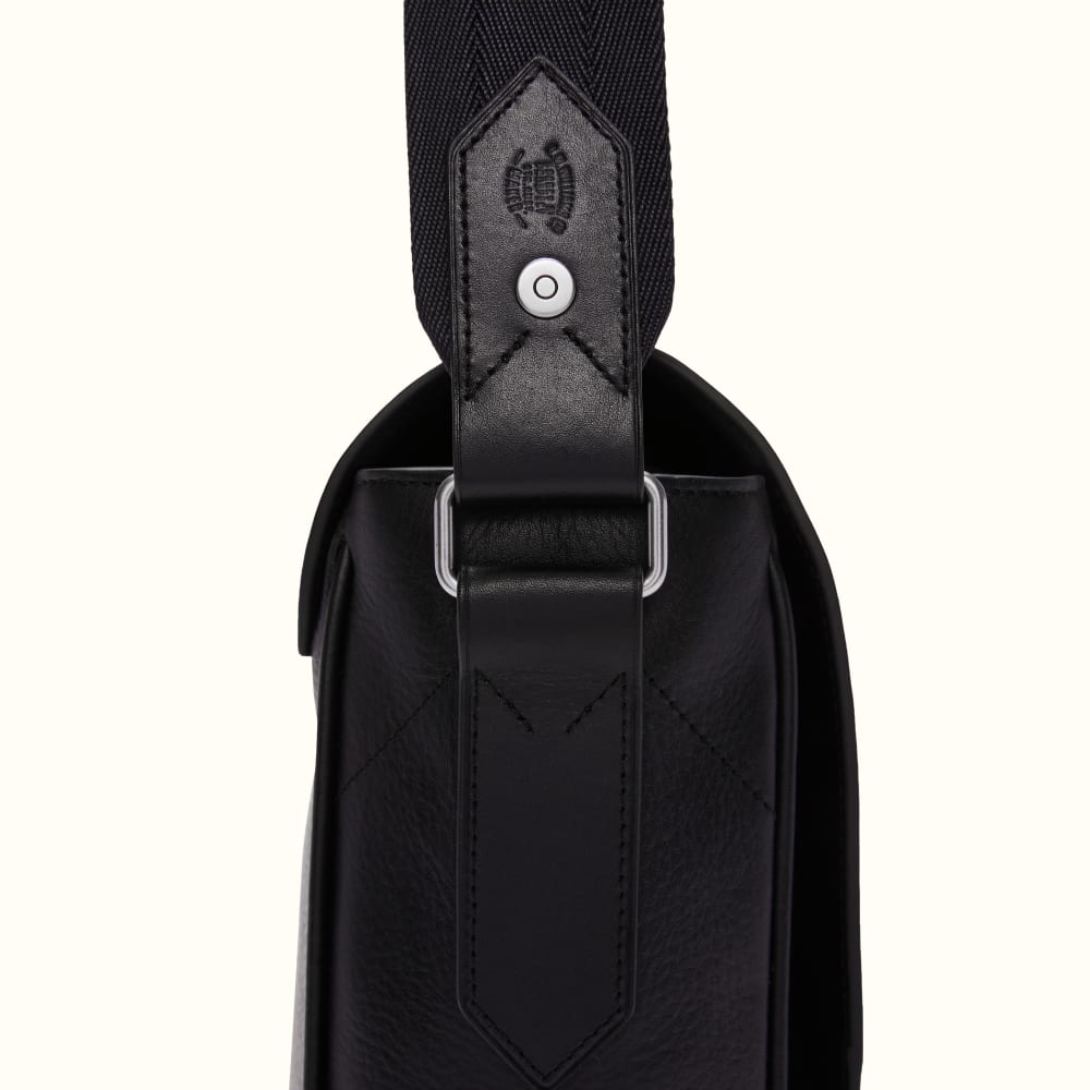 Rm williams cheap leather bag
