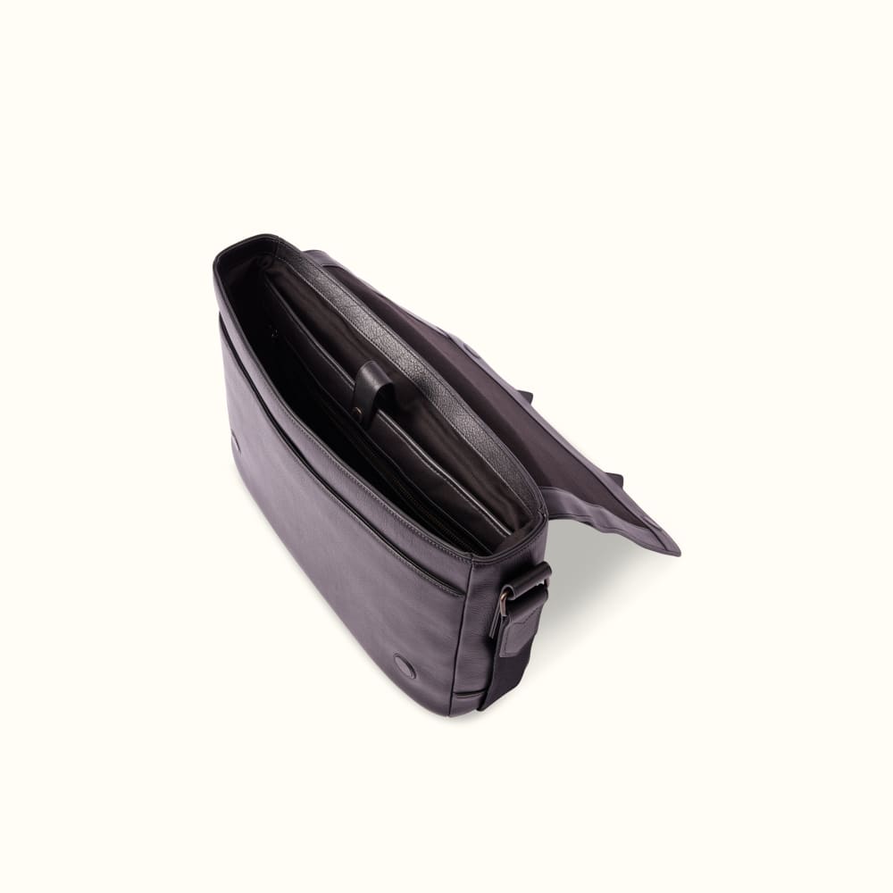 Rm williams messenger bag hot sale