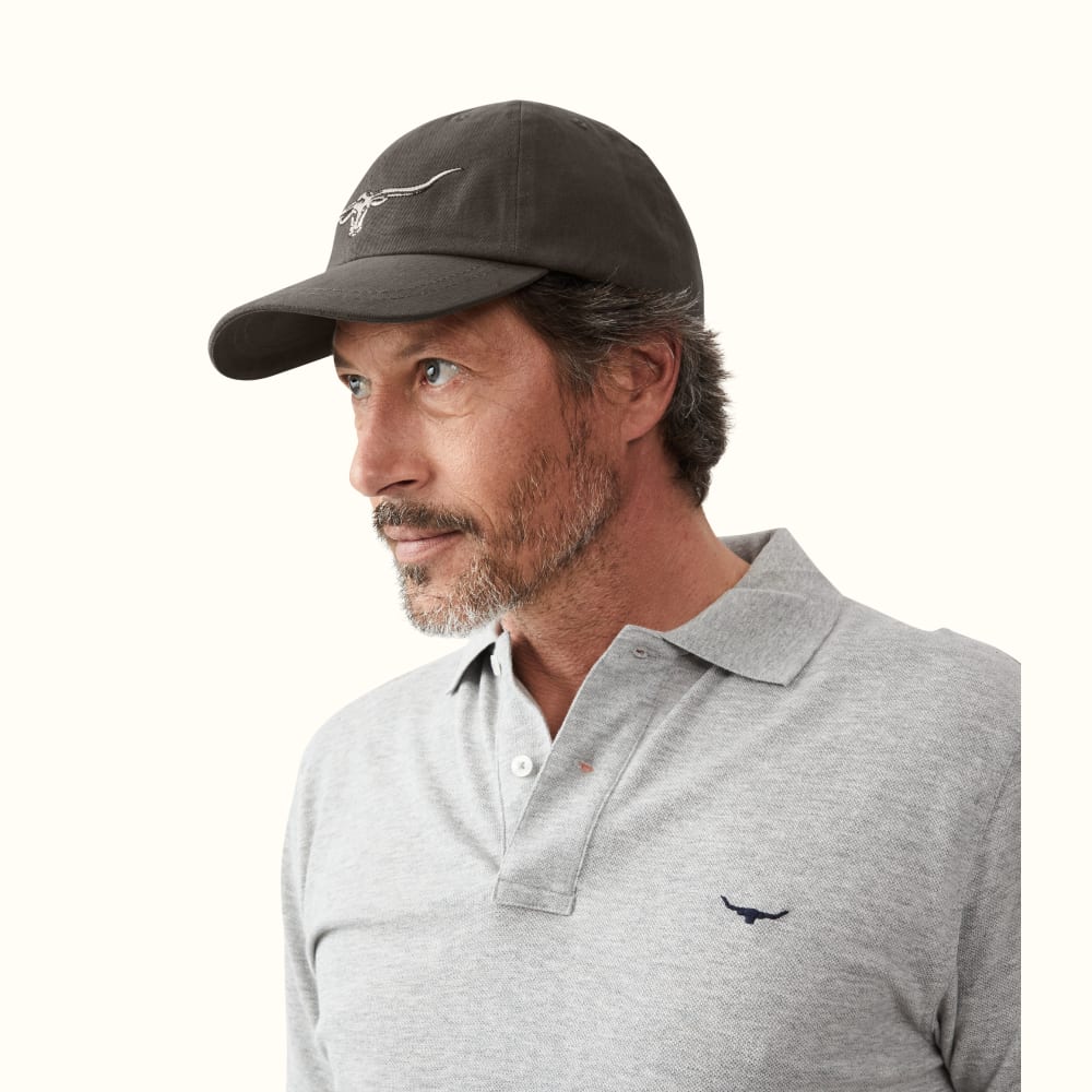 R.M. Williams Men's Steer Head Logo Cap