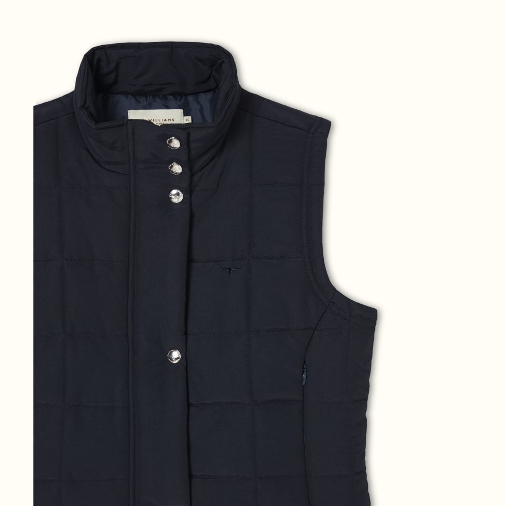 Navy Wilpena Creek Vest R.M.Williams Vests R.M.Williams Australia