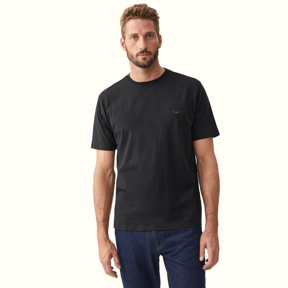 Black t shirt for man online