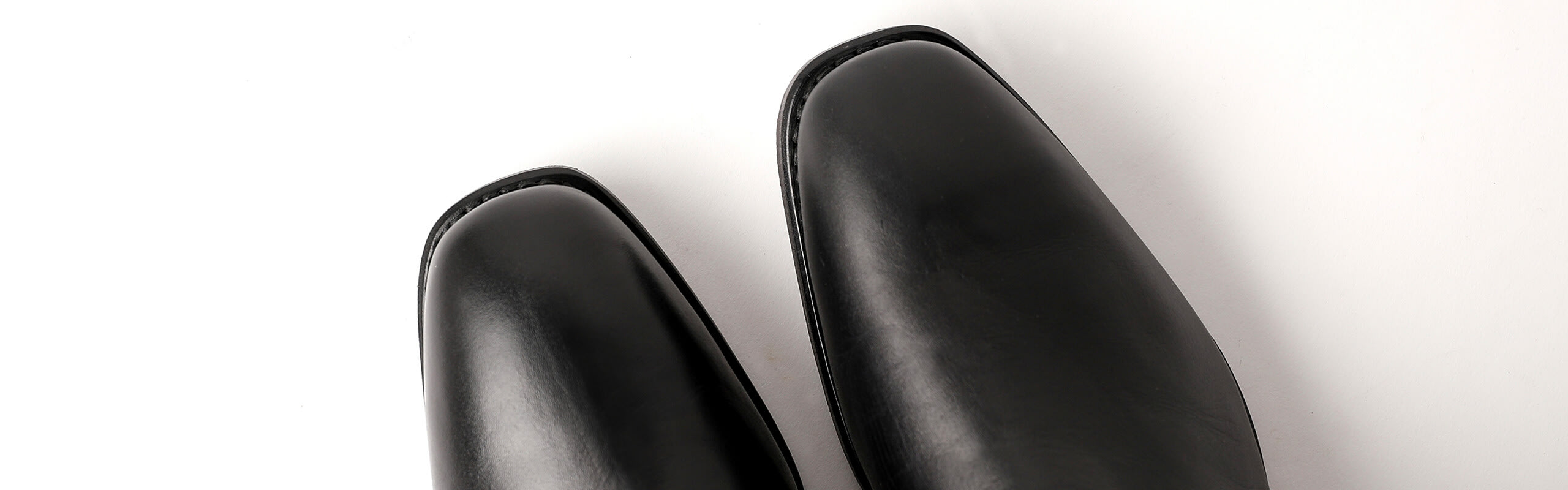 File:Black RM Williams comfort craftsman boots - front and side