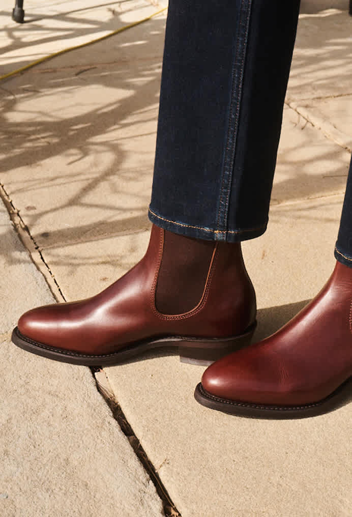 Mid brown Lady Yearling boots