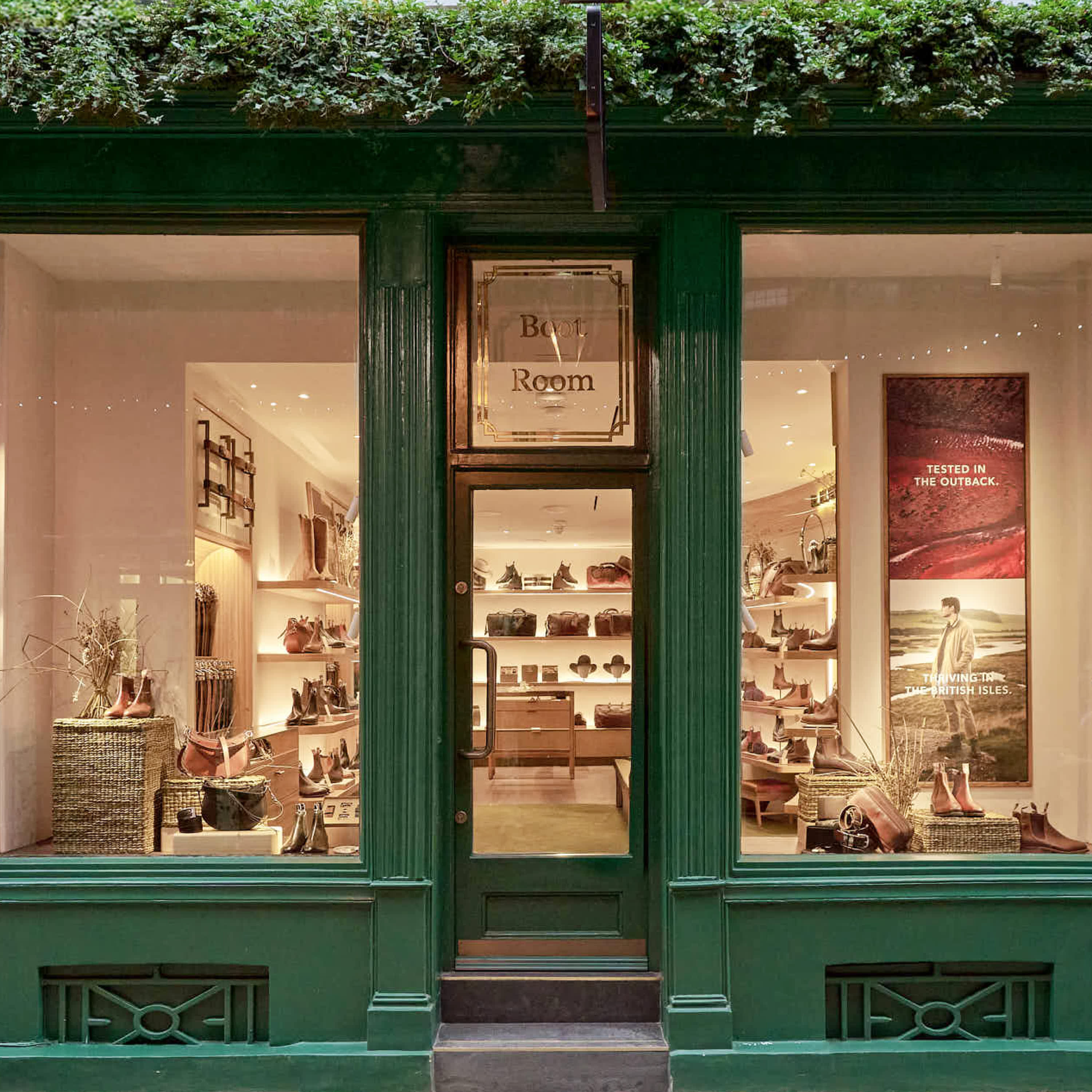 Cambridge R.M.Williams store