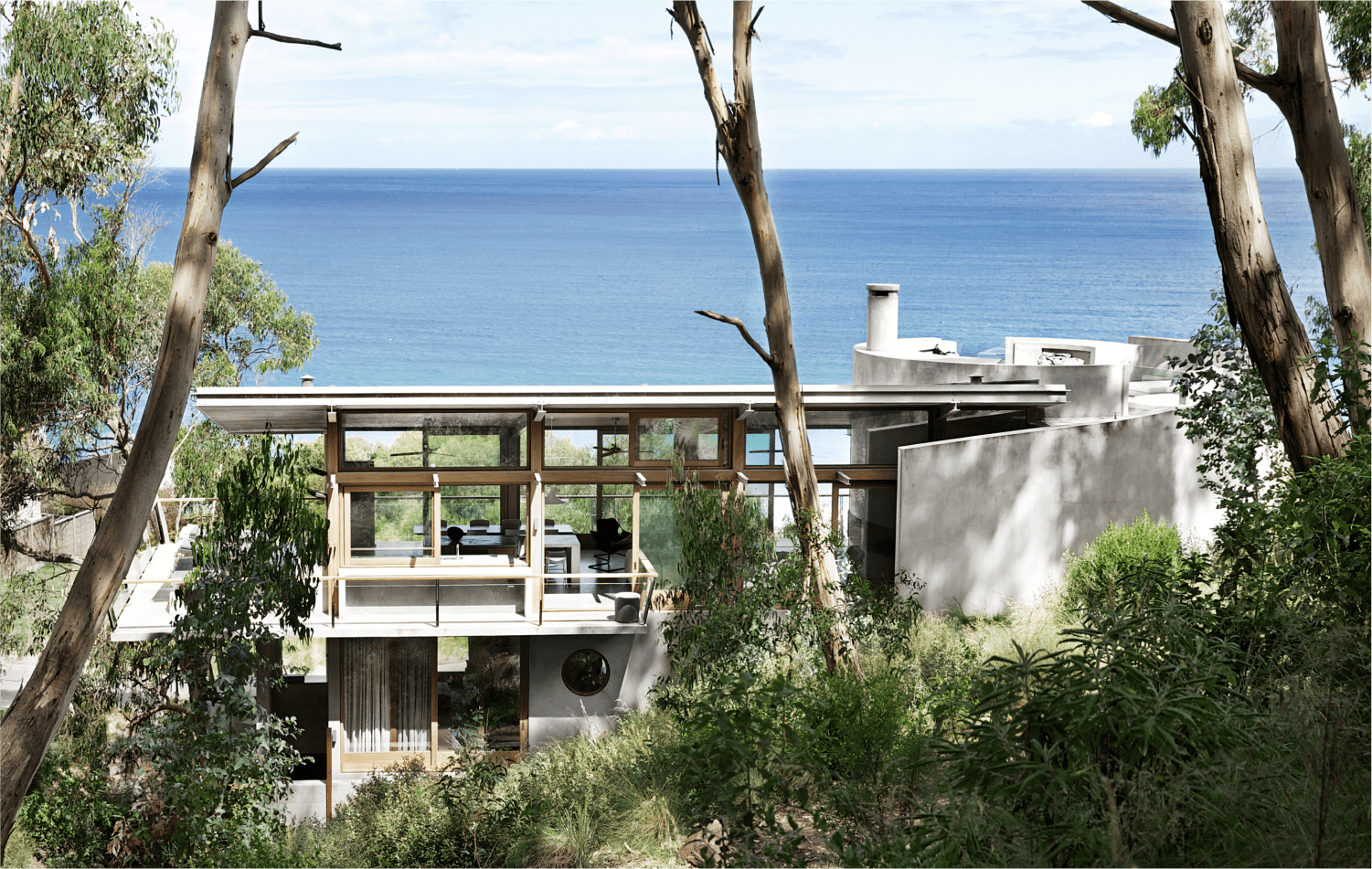  Ocean House, designed by Rob Mills, sits on Victoria’s Shipwreck Coast  and aims to incorporate both the sea in front and the forest behind.