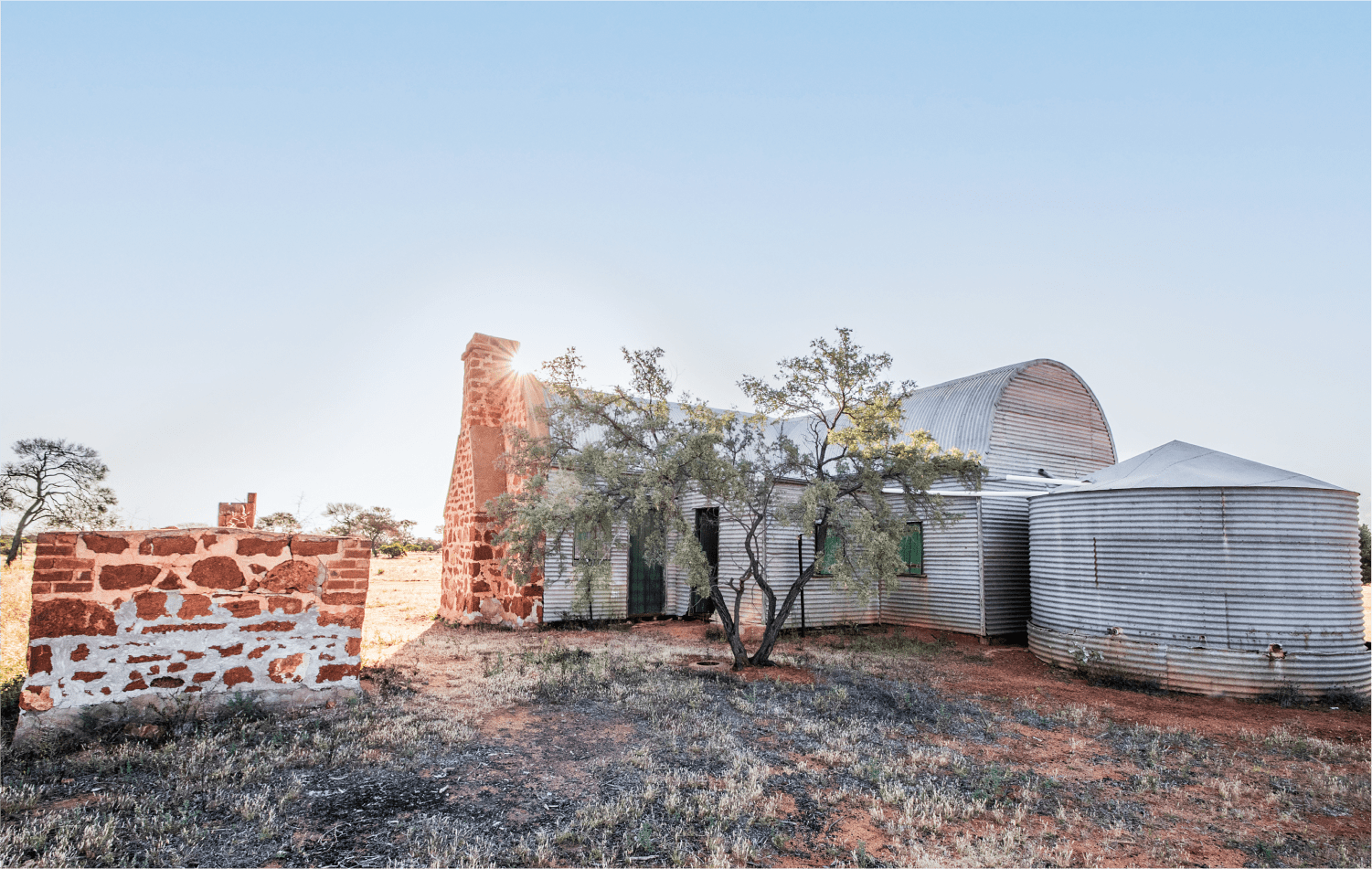  A hallmark of travelling architect Alf Couch’s 1940s designs is the use of curved corrugated iron,  as seen here on Wooleen station in WA’s Murchison District.  