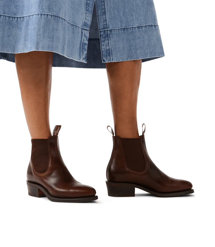 RM WILLIAMS LADY YEARLING BLACK – Saunders Shoes