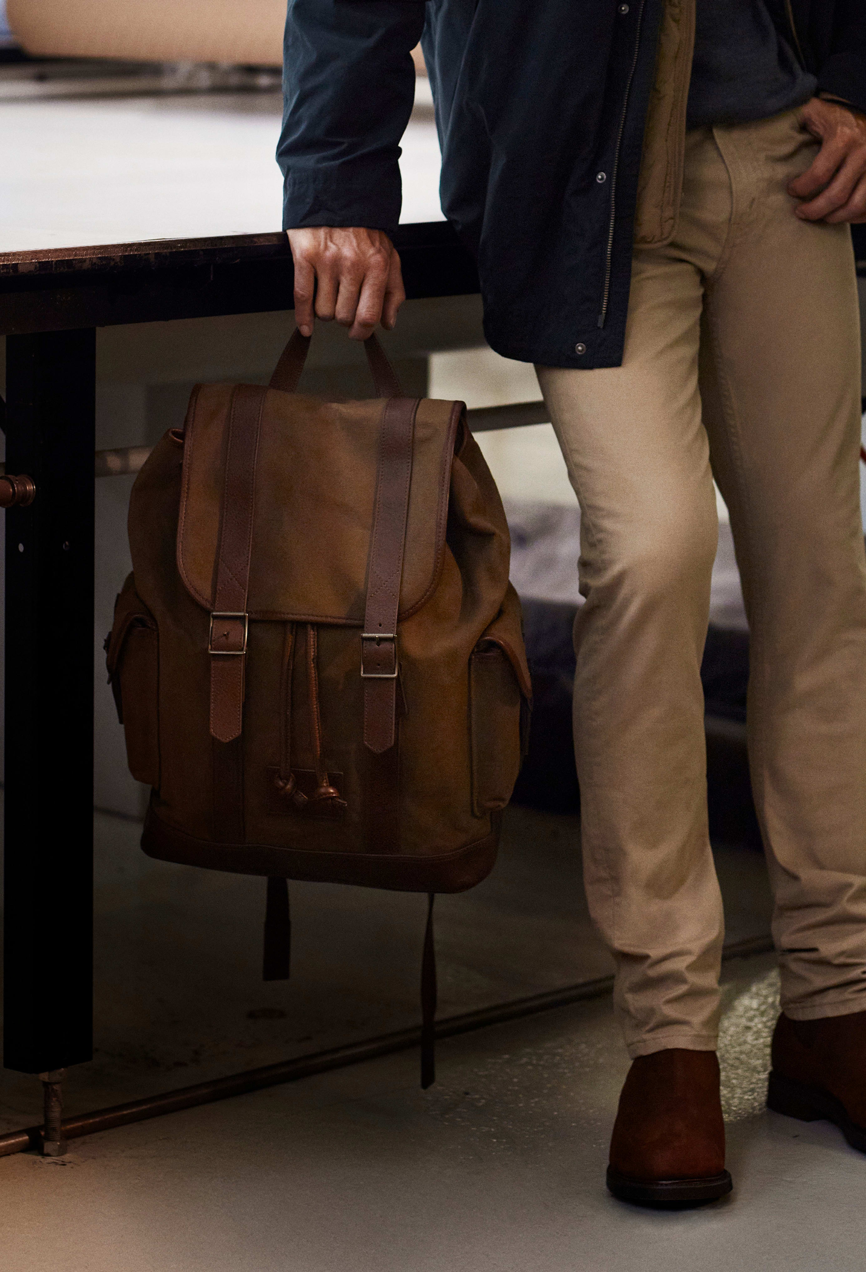 Travel companions