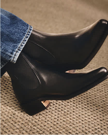 Chelsea boots