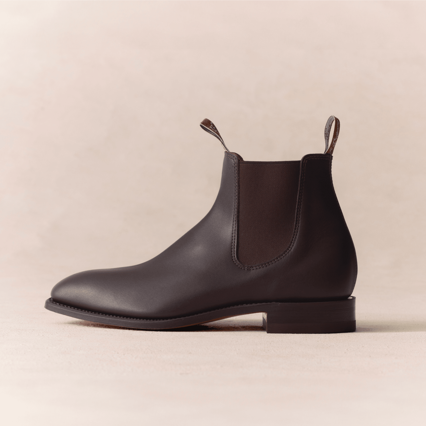 Black Comfort Craftsman boots | R.M.Williams Chelsea Boots | R.M. 