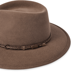 Traveller Akubra