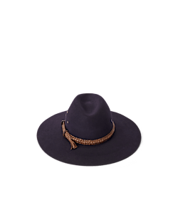 R.M.W Riverina Akubra